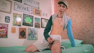 Sport Twink Magic C Jerking His Big Cock Through The Side of His Shorts