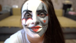 Halloween blowjob clown satisfies daddy's dick on camera